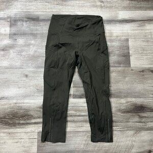 Lululemon Athletic Fast & Free Crop Yoga Pants II Dark Olive Women’s Sz 4